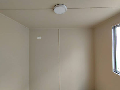 Contenedor Oficina con baño 20 pies. ( Ref: 1101 )