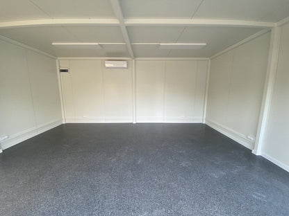 Contenedor de oficina tipo "London" 6,00 x 5,00 m