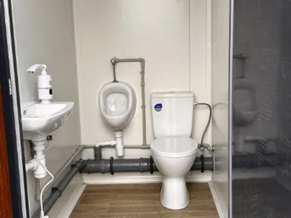 Contenedor Sanitario Tipo Pabellón con Triple Cabina ( Ref: S2103 )